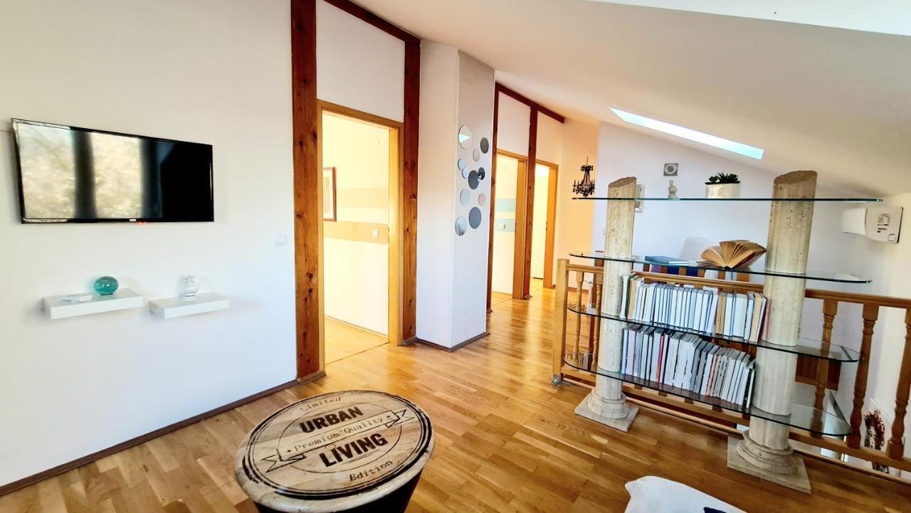 Villa Sunshine Pula Eksteriør billede