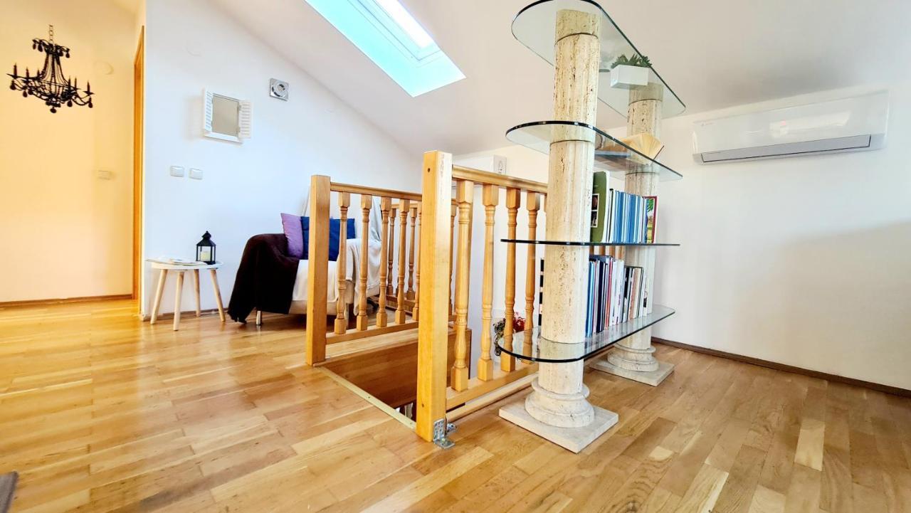 Villa Sunshine Pula Eksteriør billede